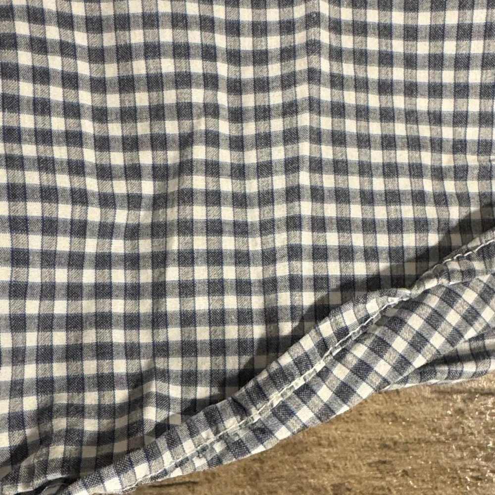 Banana Republic Slimfit Gray Blue and White Checkered Shirt - Size S